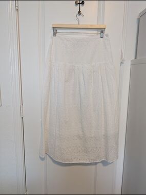 Old Navy White Eyelet Maxi Skirt